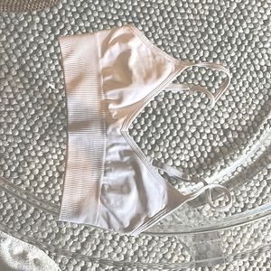 Lululemon bra top size 2.